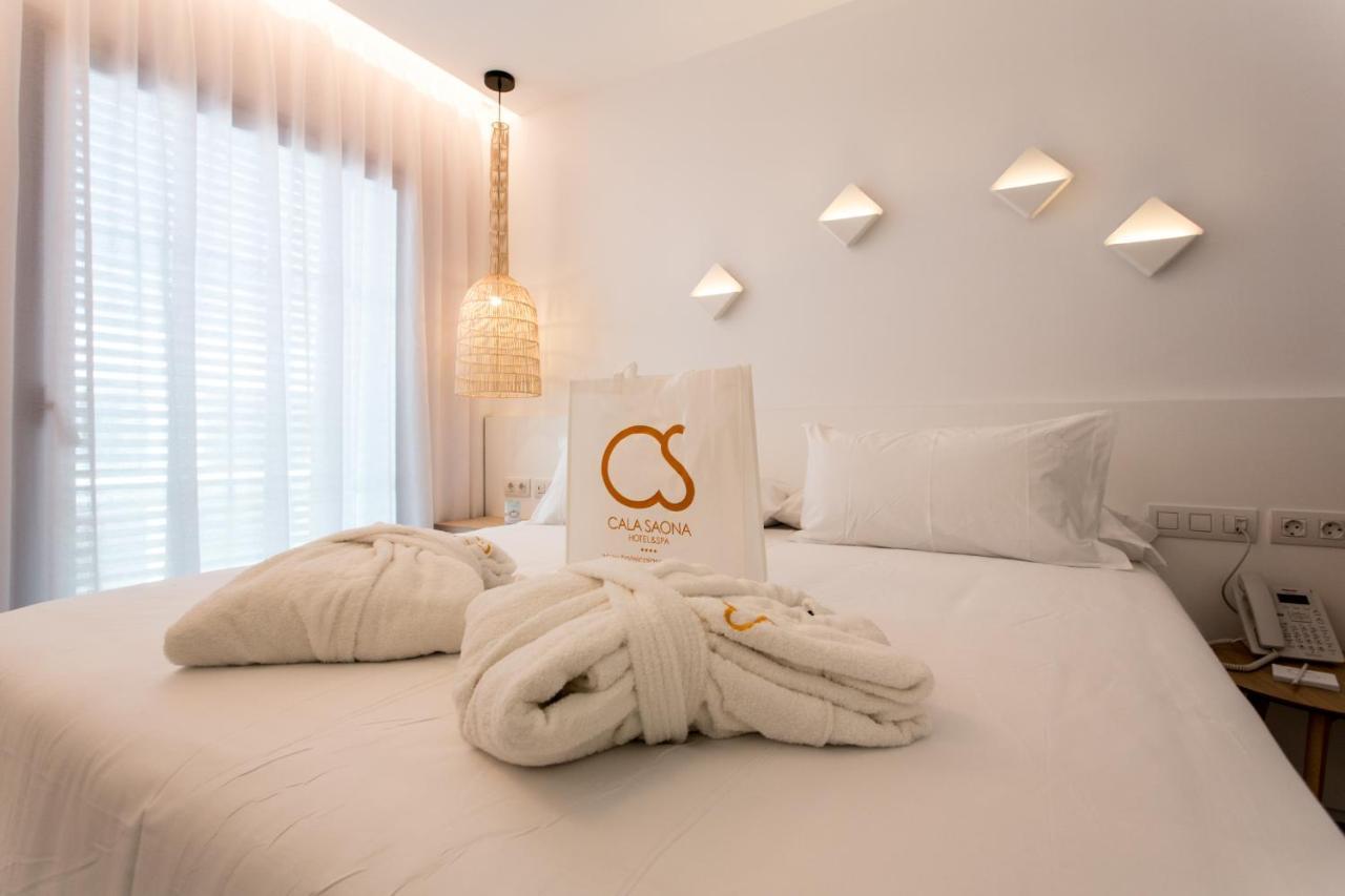Sa Pedrera Suites & Spa Es Pujols Exterior photo